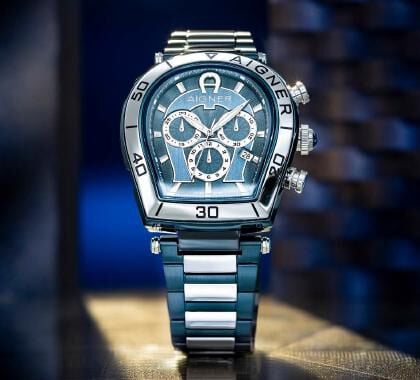 aigner-shapedcase
