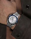 Seiko Men NEW 5 SPORTS White Analog Automatic watch SKU ID SSK033K1 Helios The Watch Store