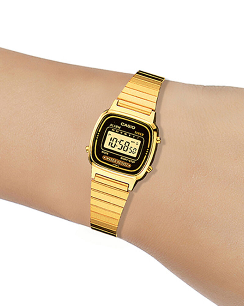 Casio Women VINTAGE Golden Digital/Smart Quartz watch SKU ID D124 Helios The Watch Store