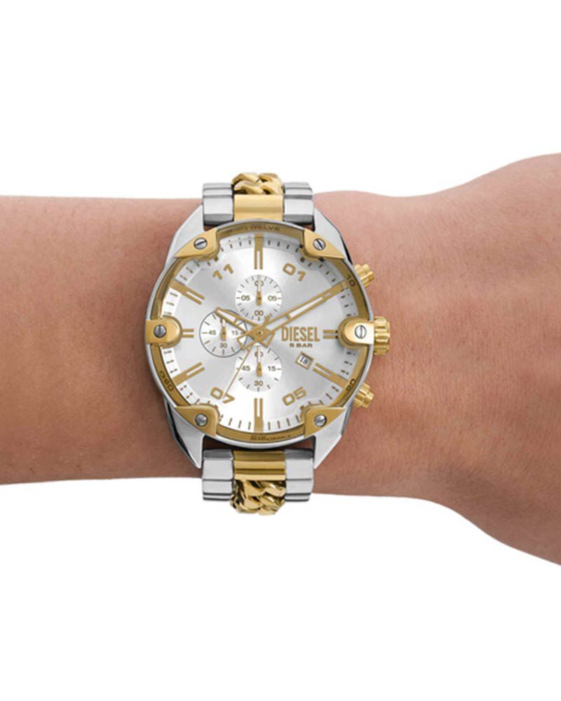 Diesel Men SPIKED Silver Analog Quartz watch SKU ID DZ4629 Helios The Watch Store