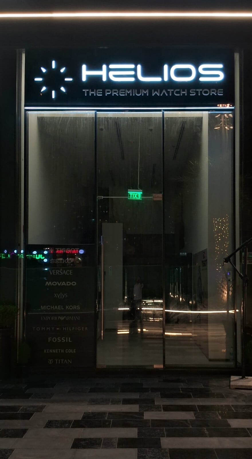 Store Image