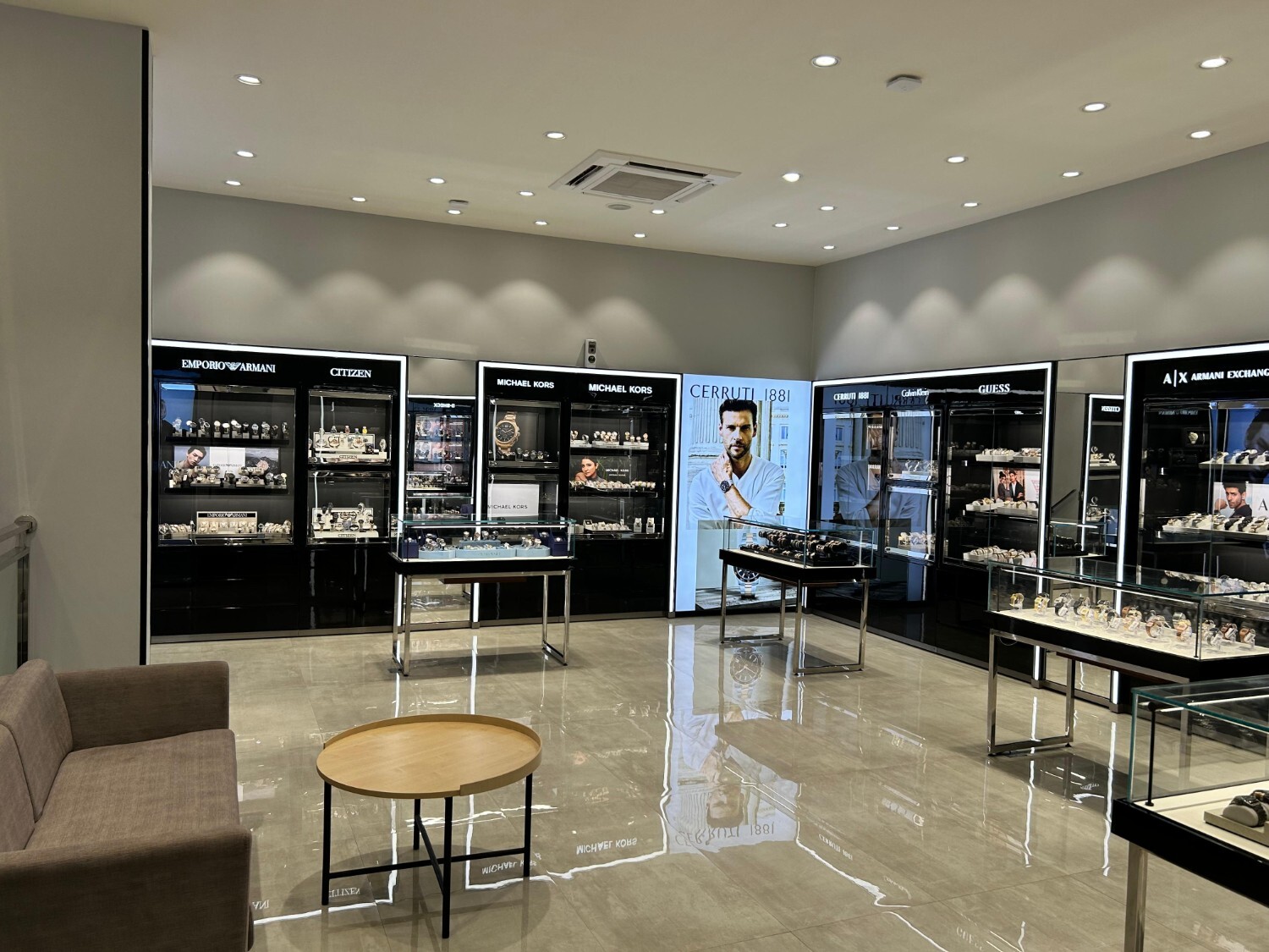 Store Image