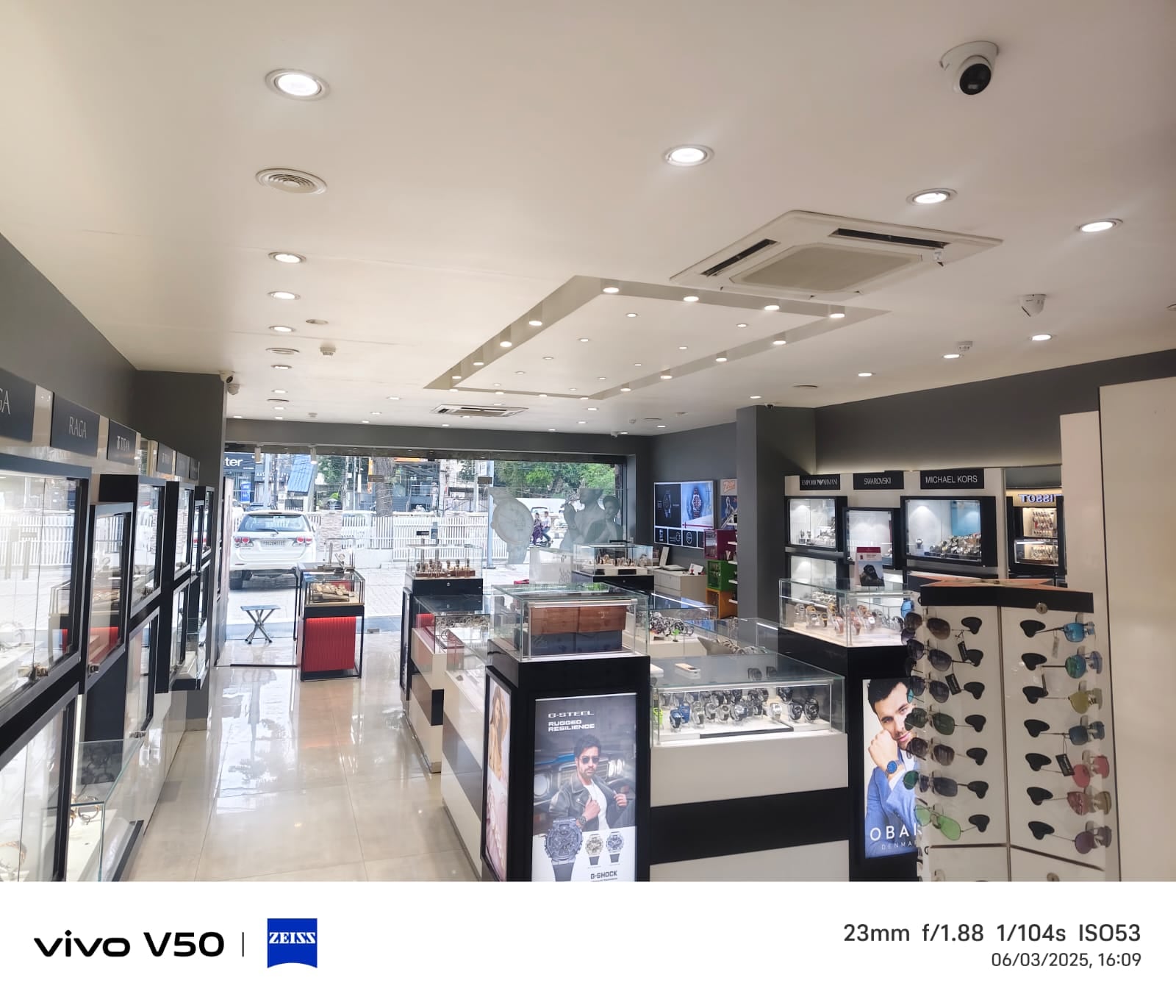 Store Image