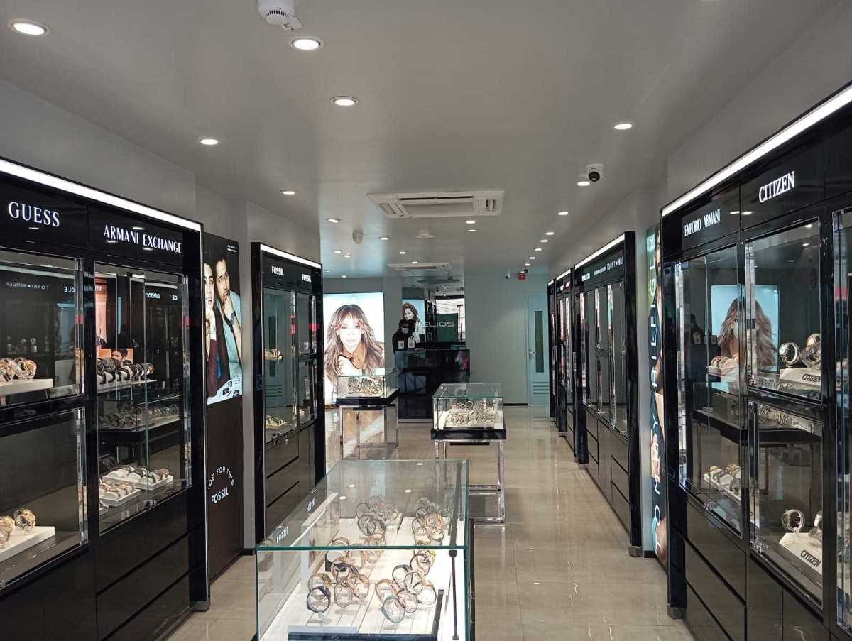 Store Image