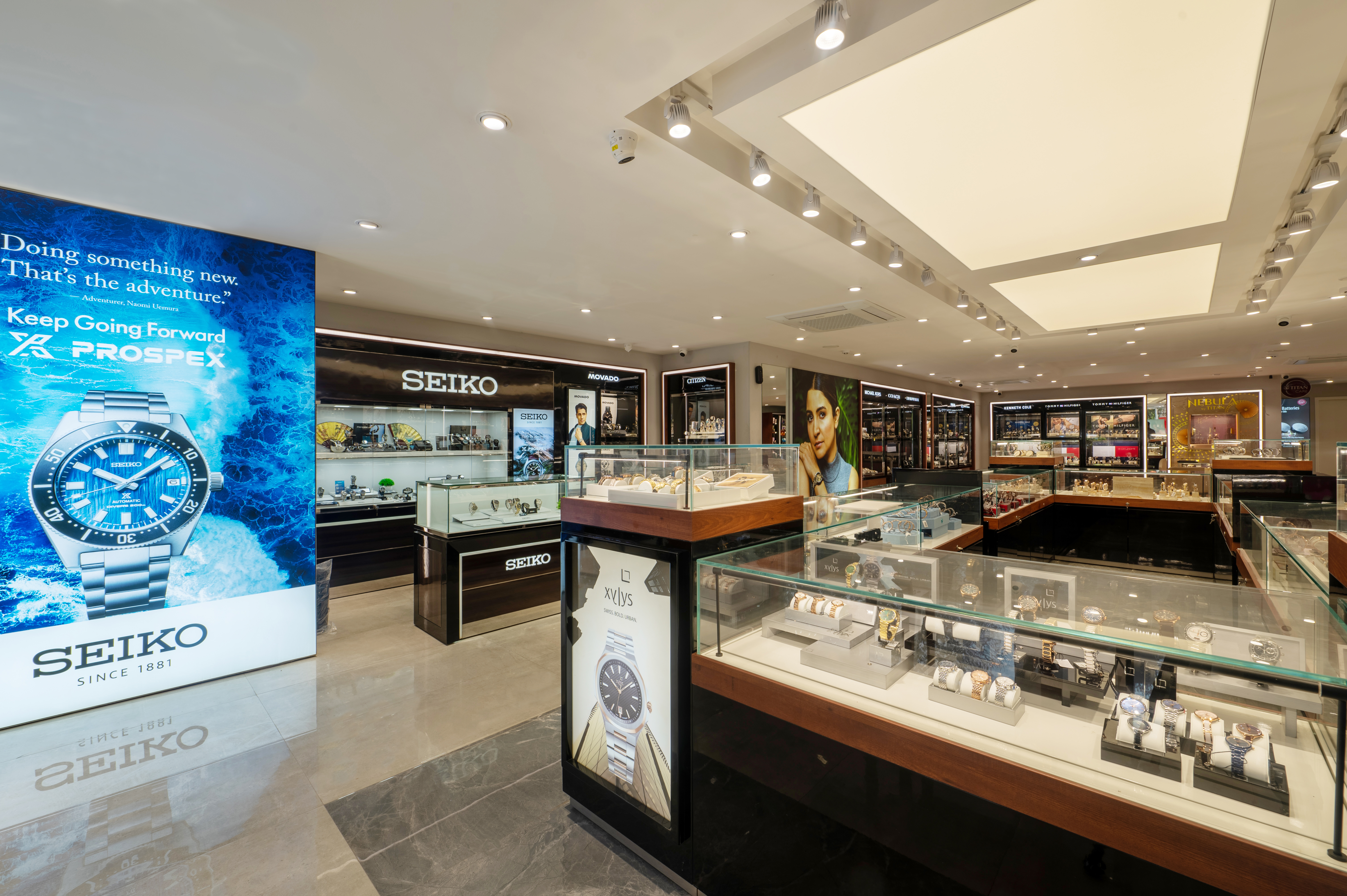 Store Image