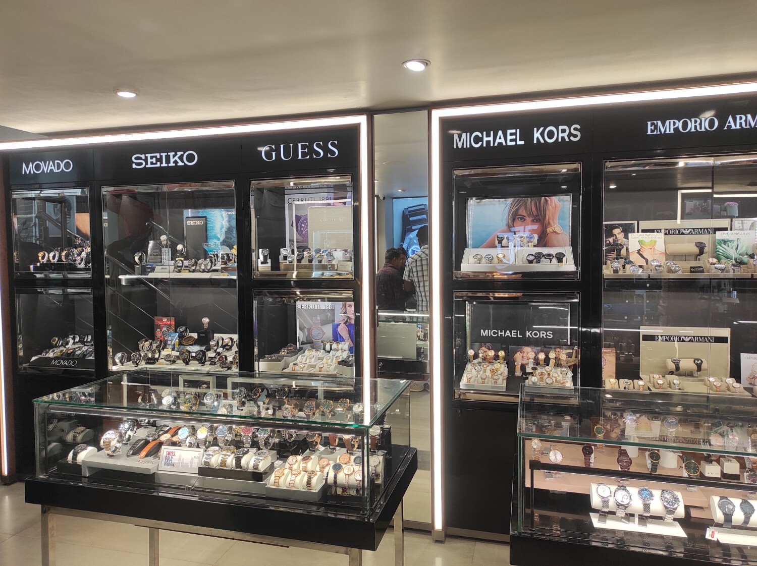 Store Image