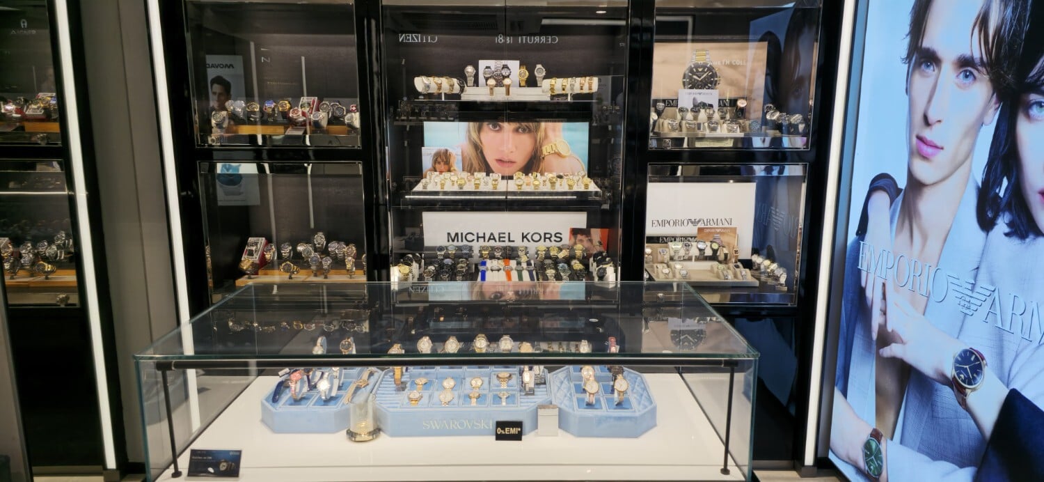 Store Image