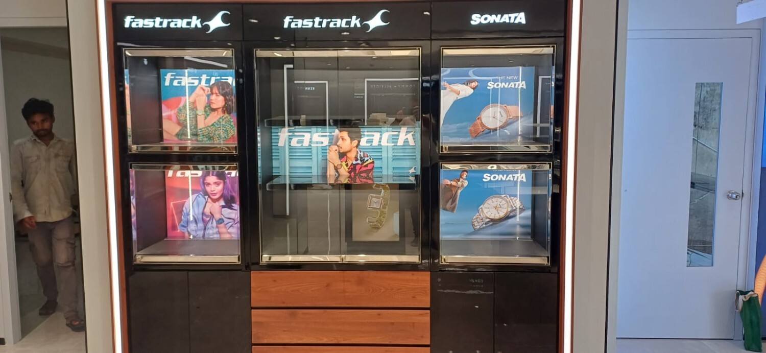 Store Image