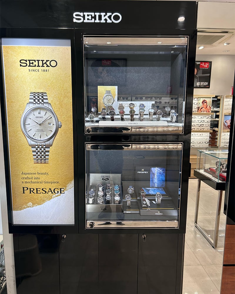 Store Image