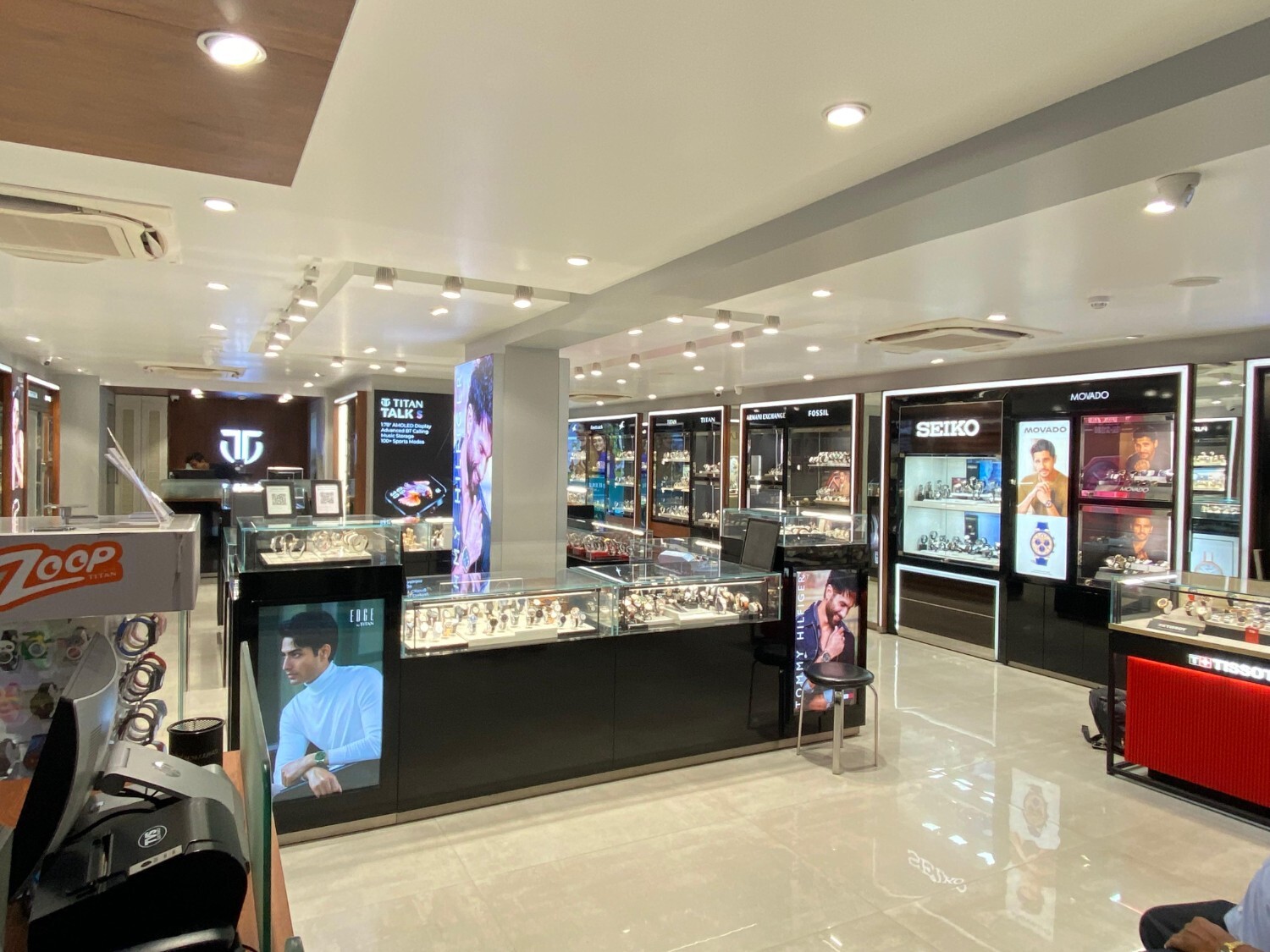 Store Image