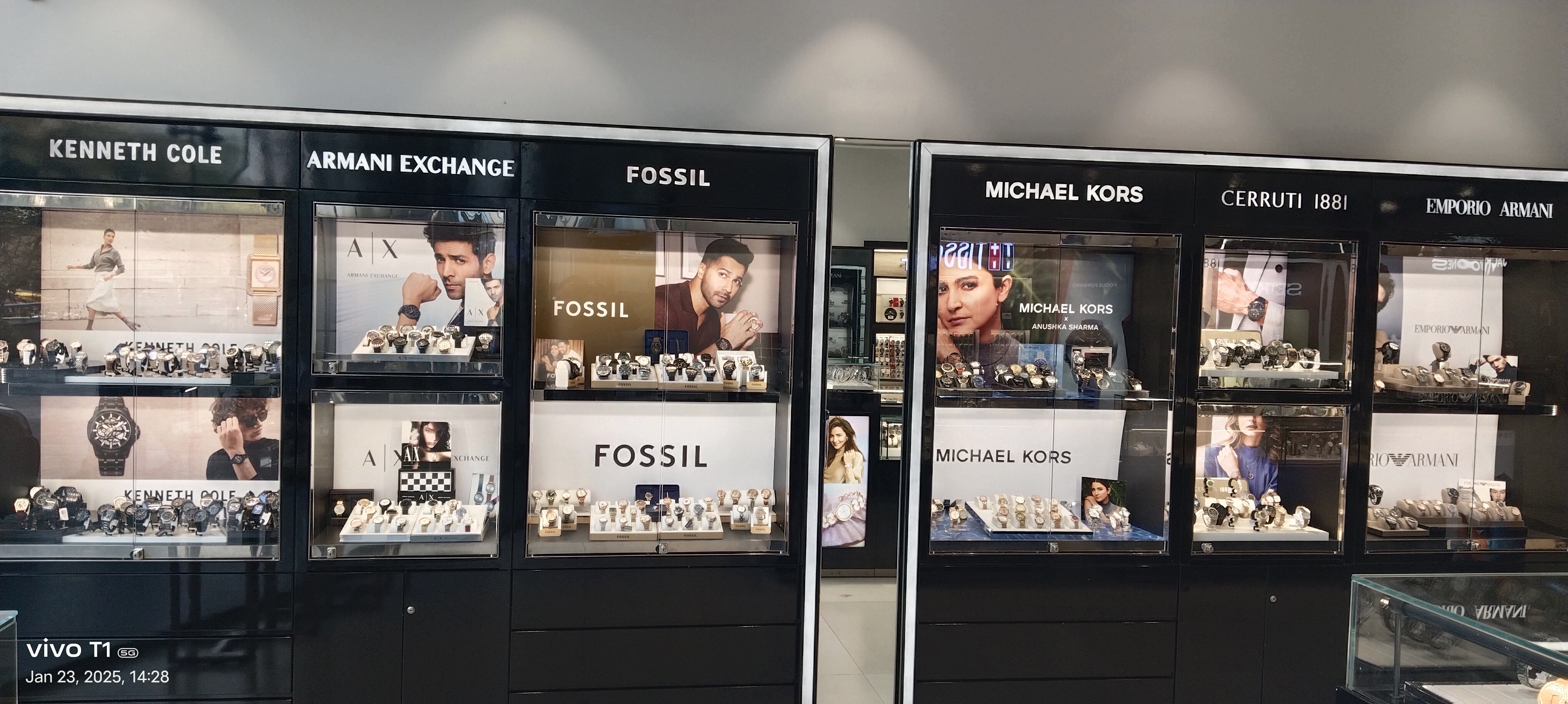 Store Image