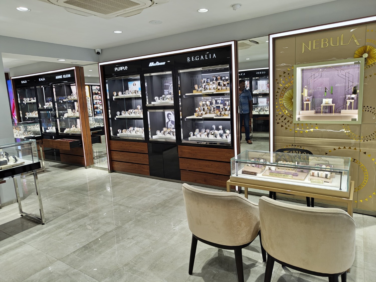 Store Image