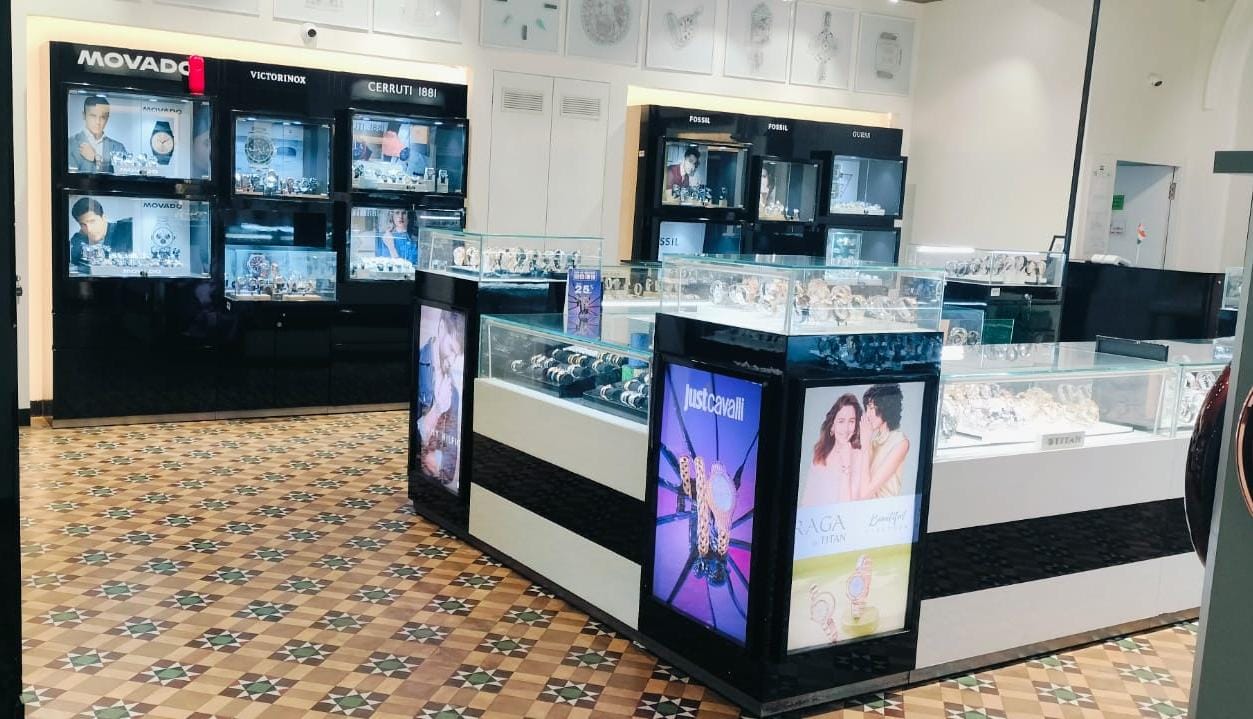 Store Image
