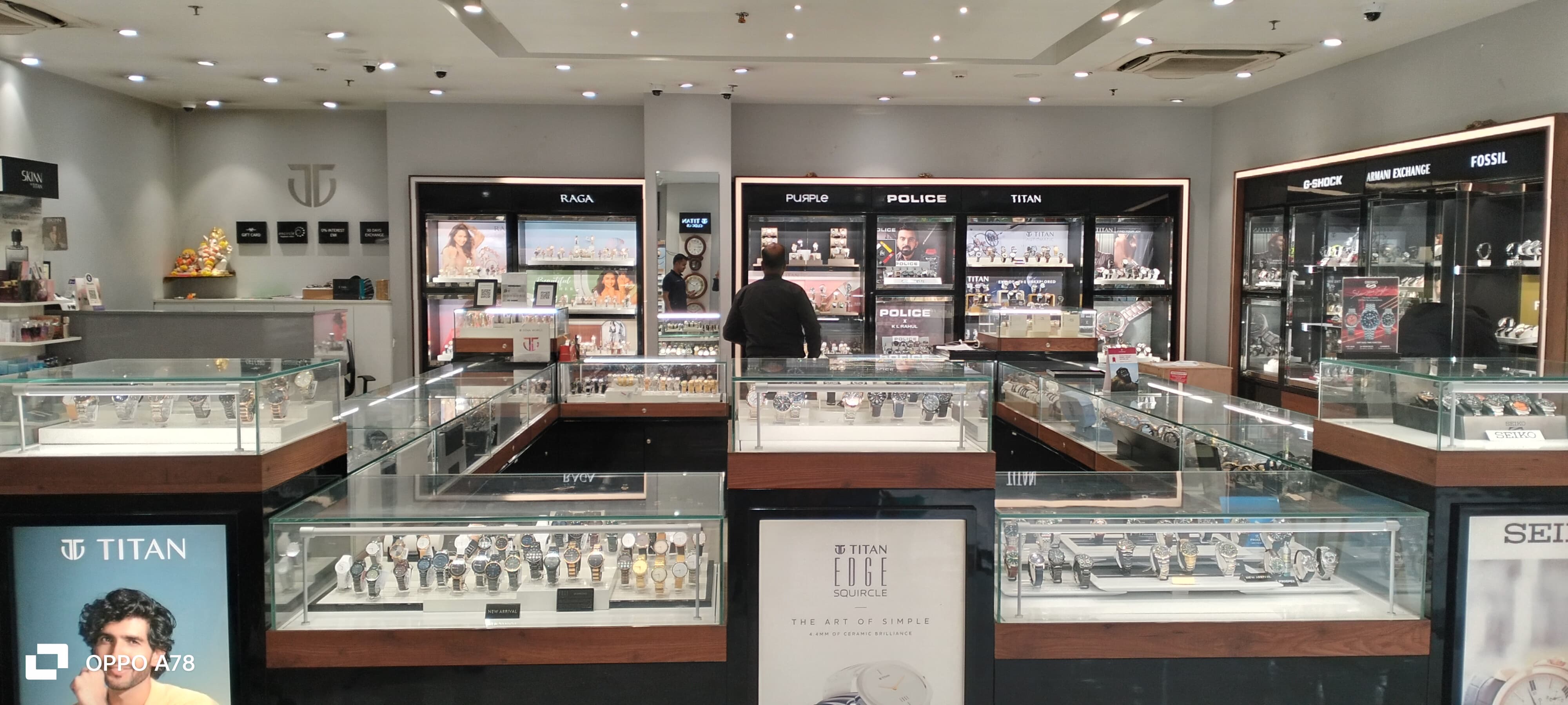Store Image