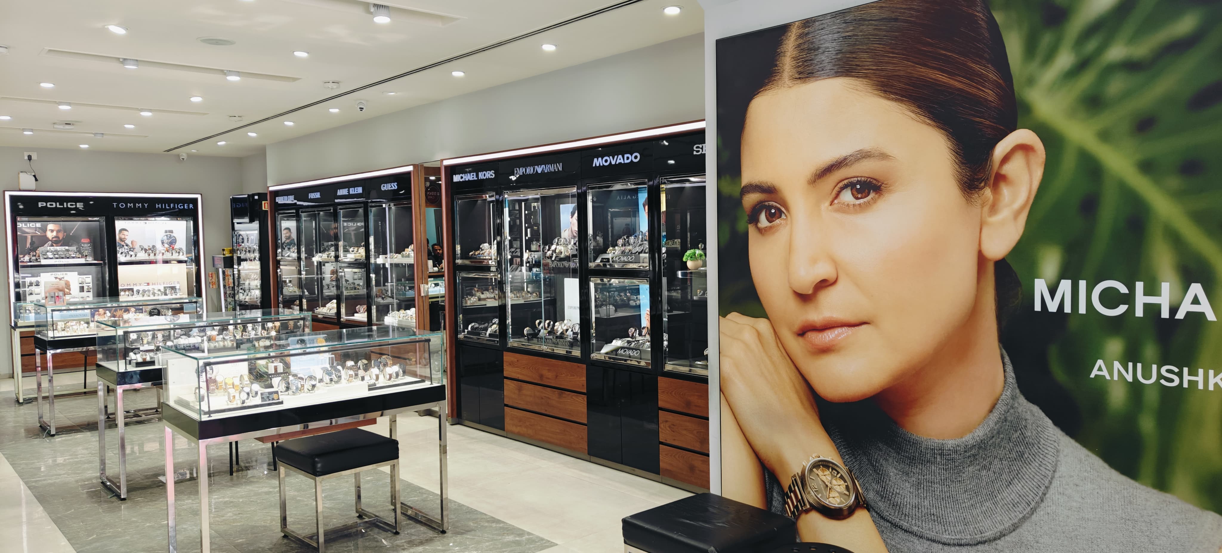 Store Image