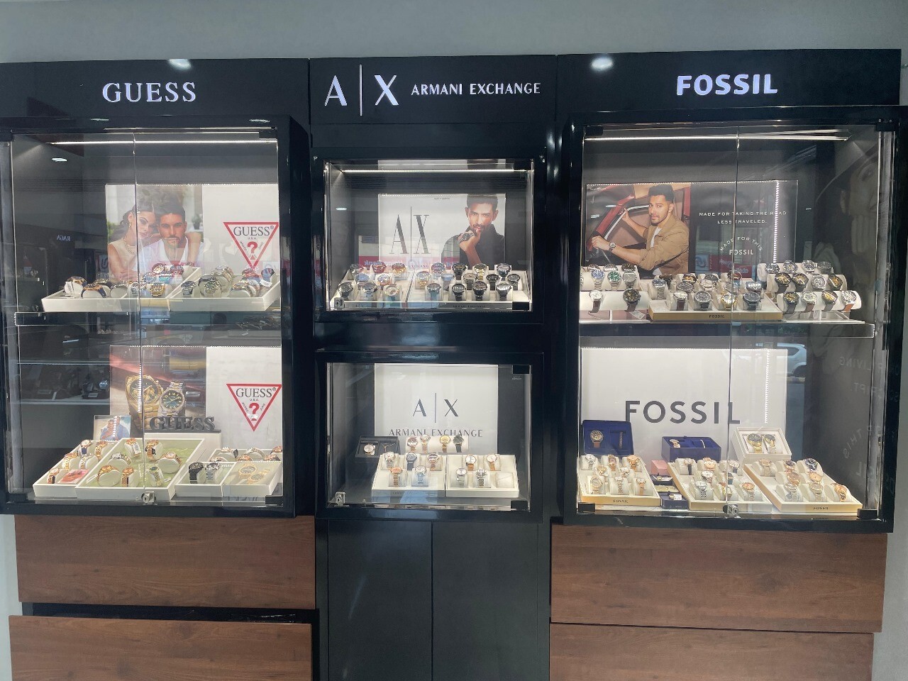 Store Image