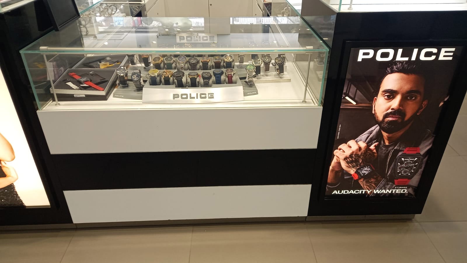 Store Image