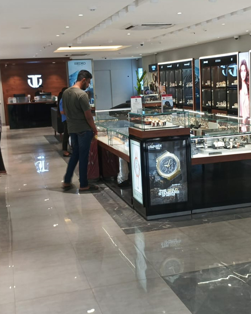 Store Image