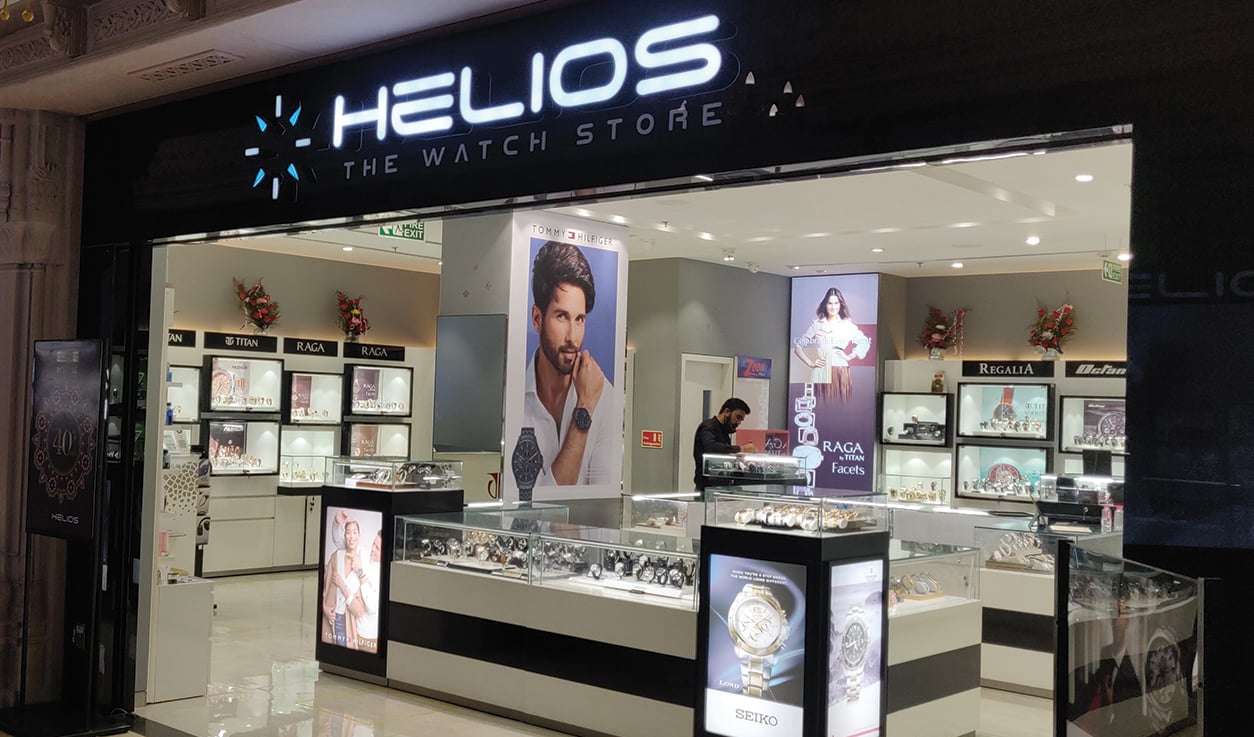 Helios store Banner