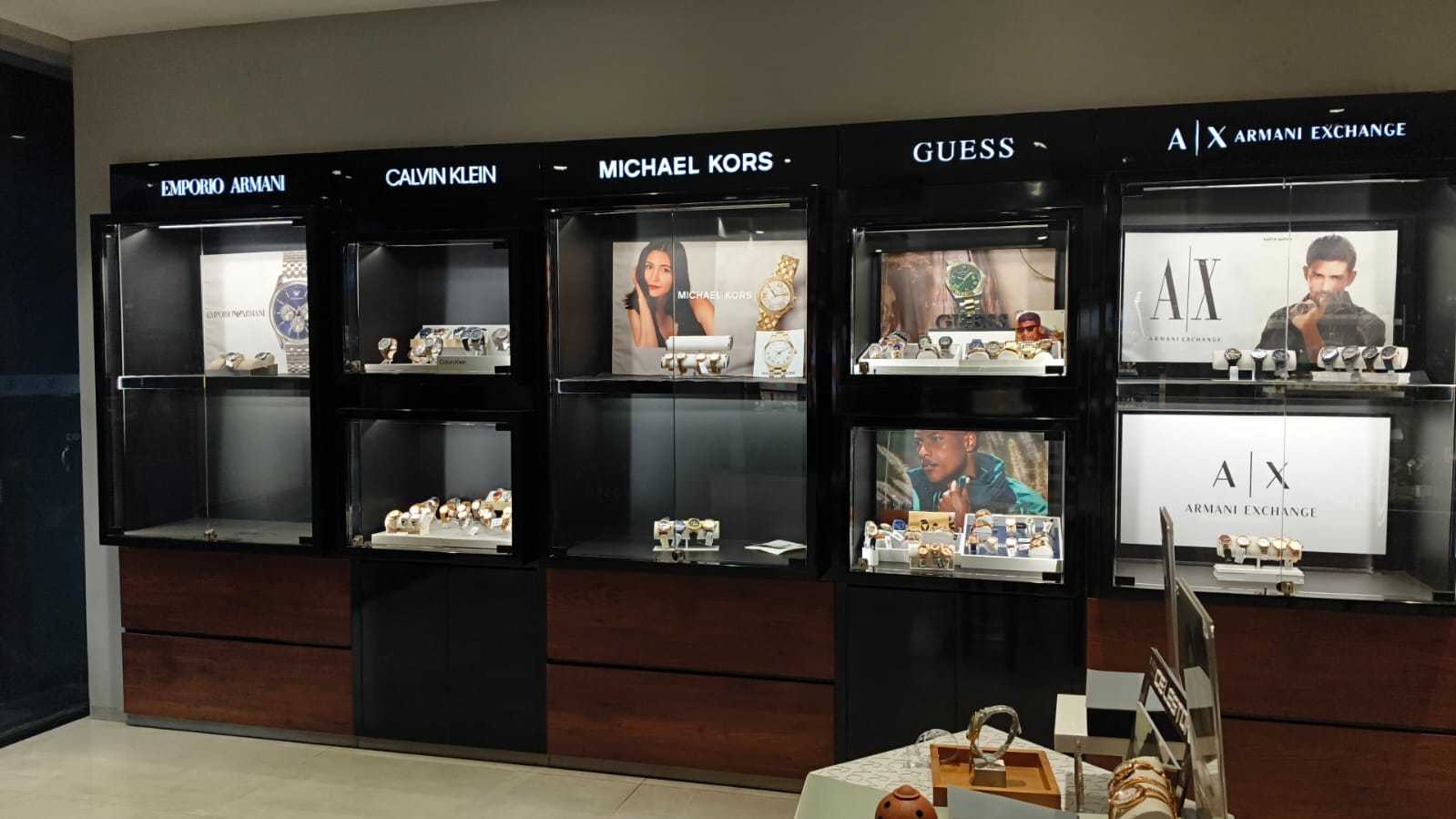 Store Image