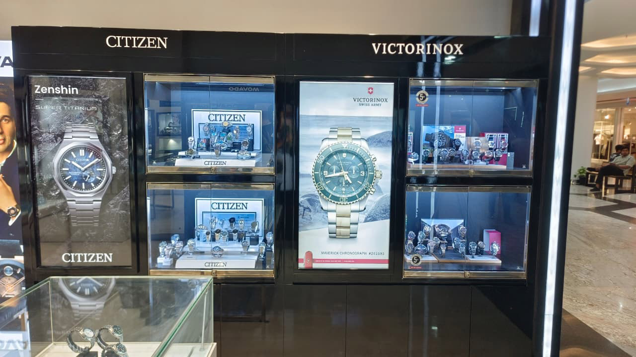 Store Image