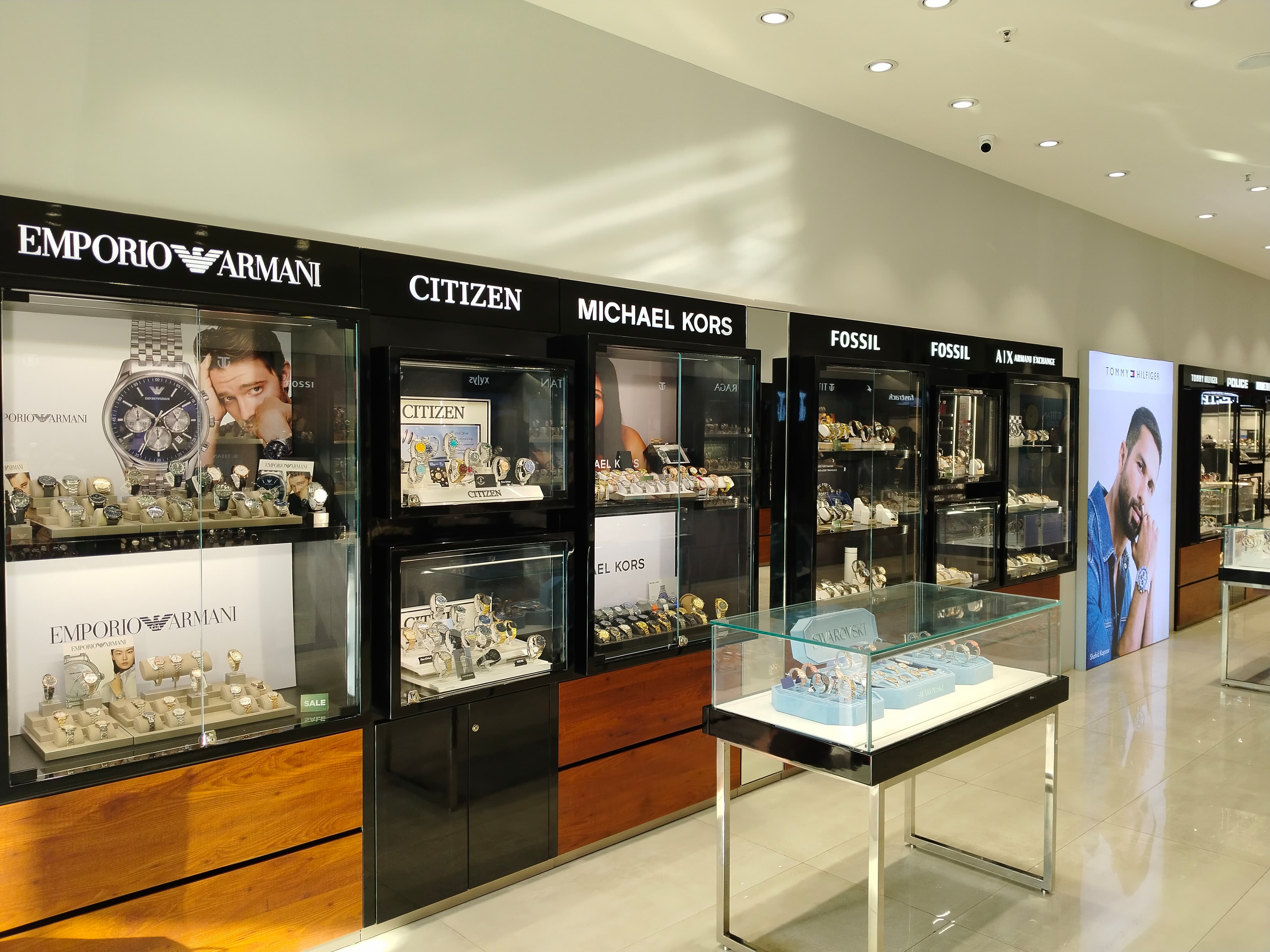 Store Image