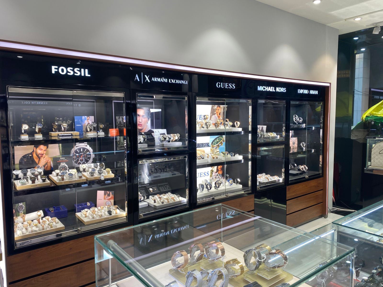 Store Image
