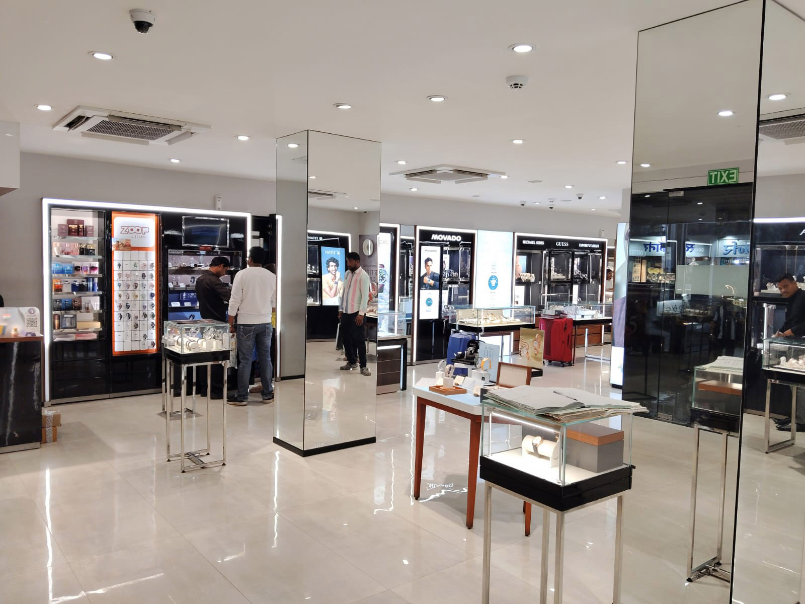 Store Image