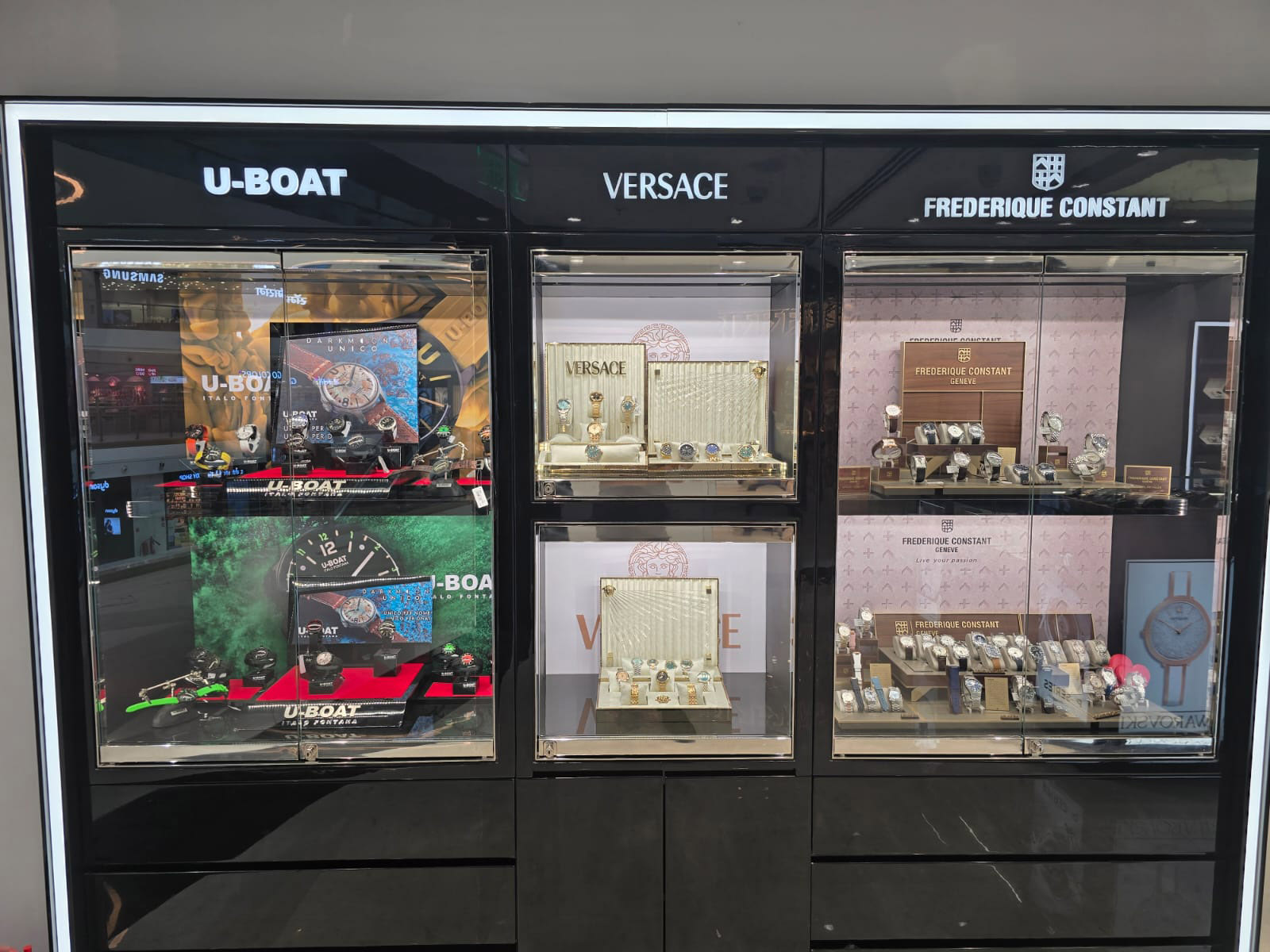 Store Image