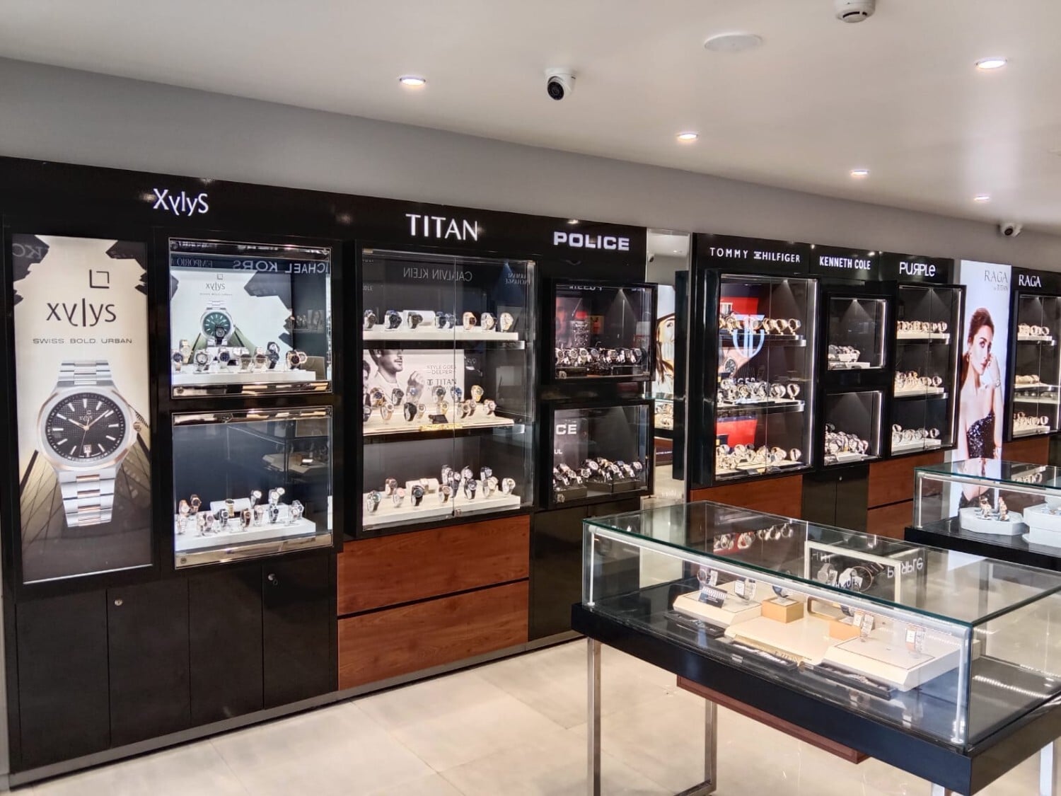 Store Image
