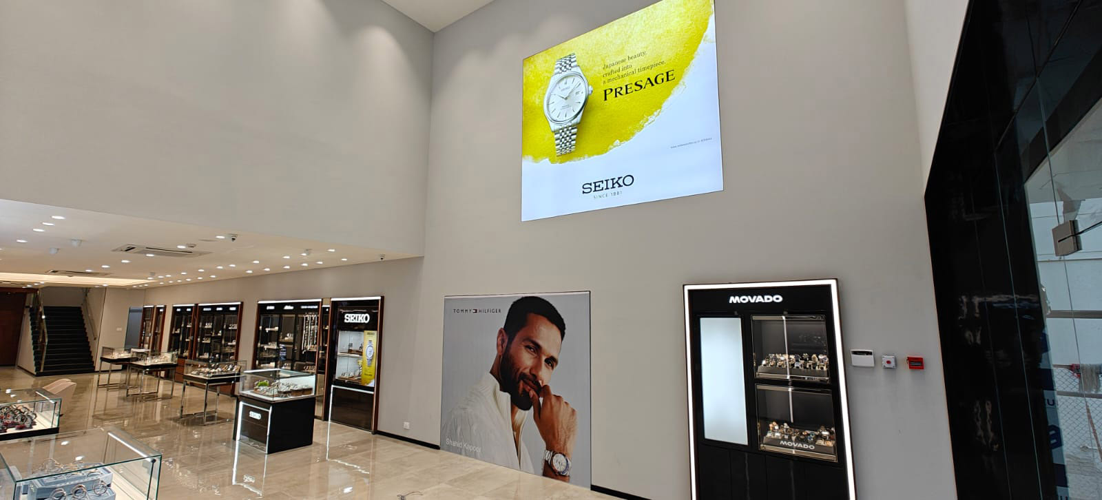 Store Image