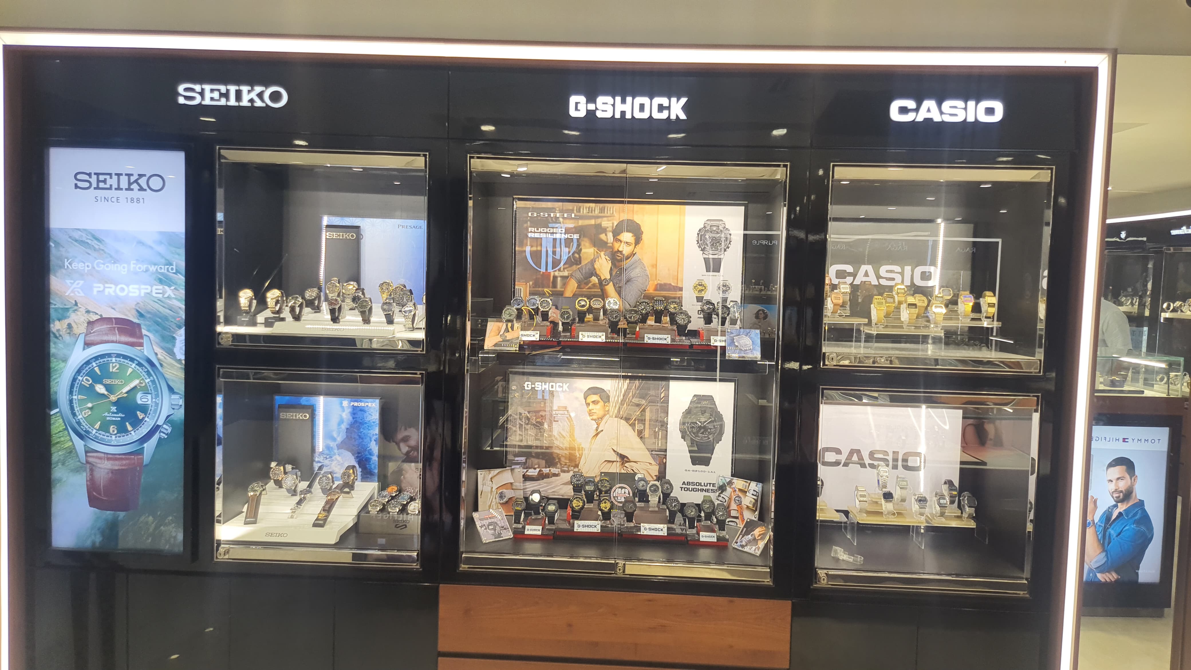 Store Image