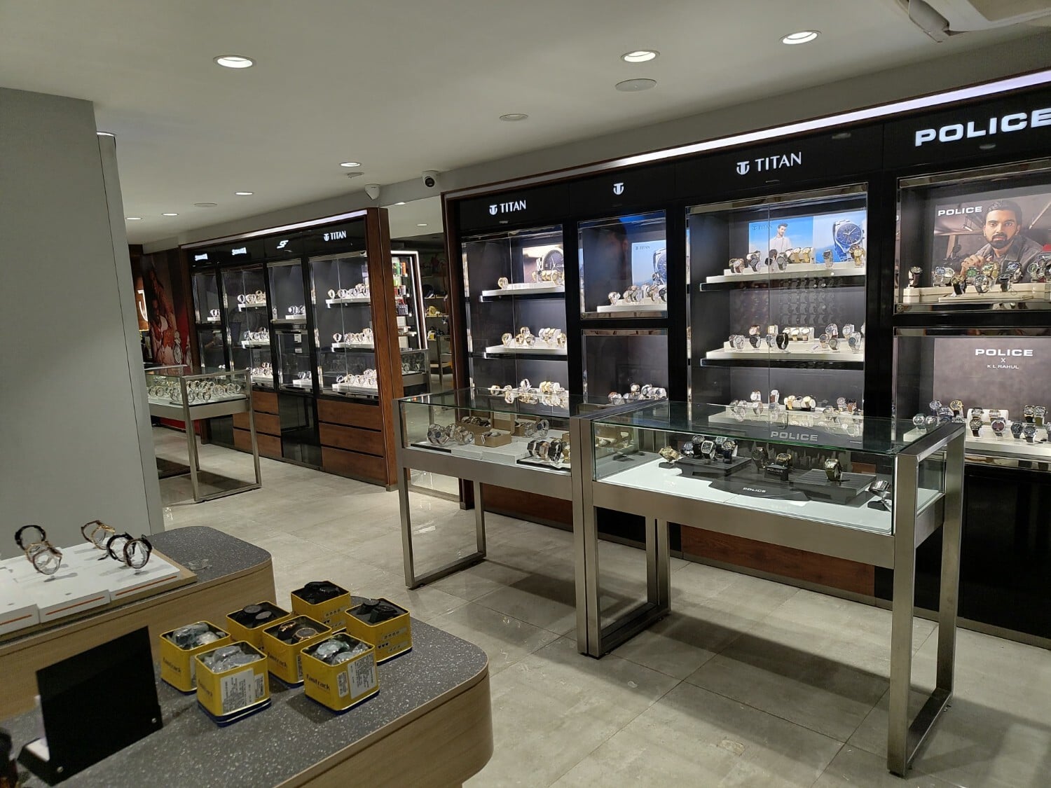 Store Image