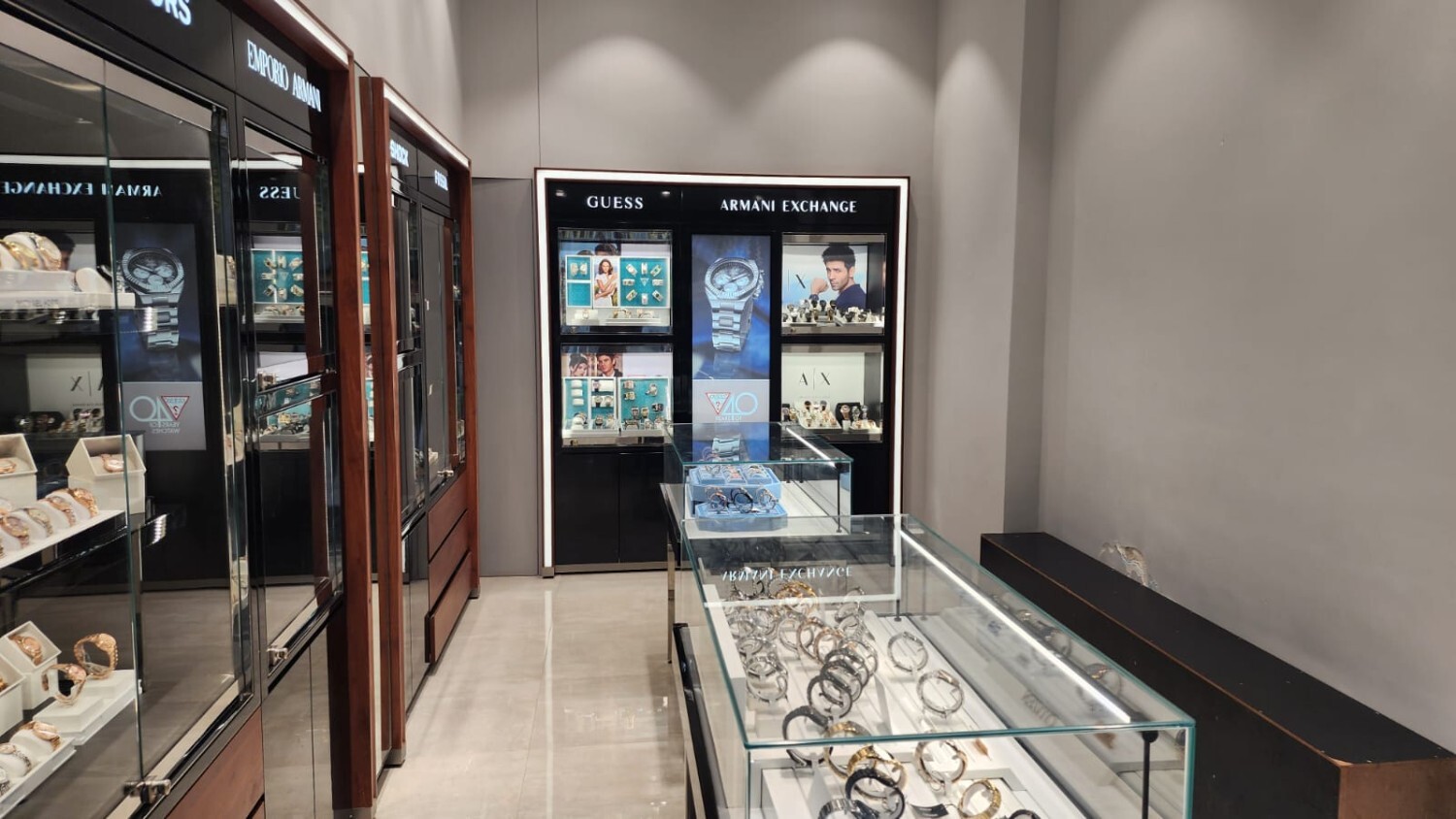 Store Image