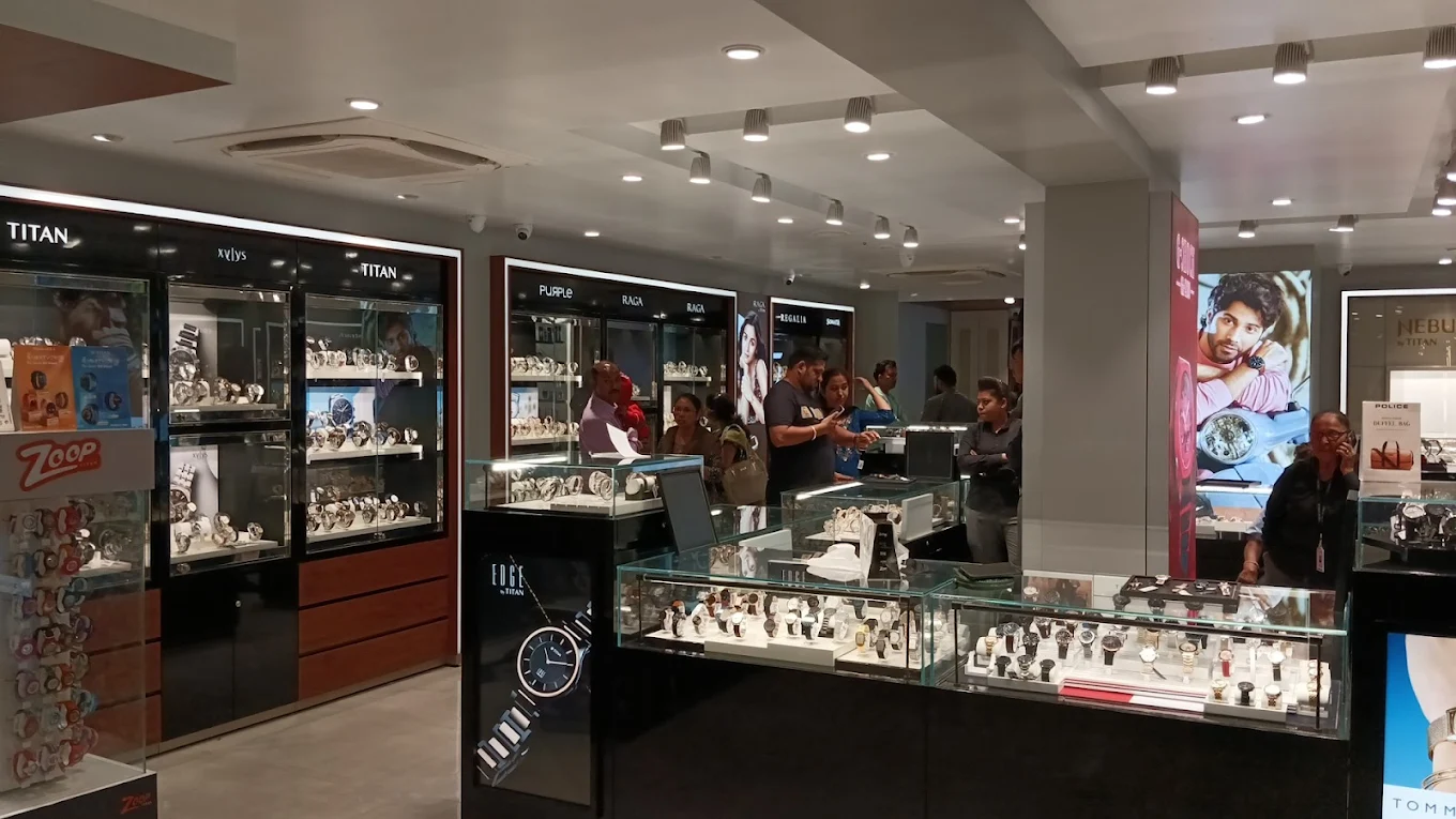 Store Image