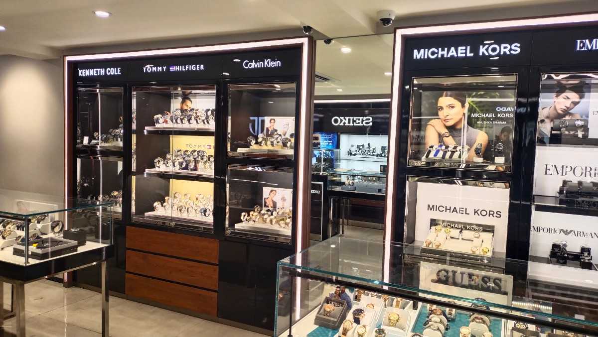 Store Image