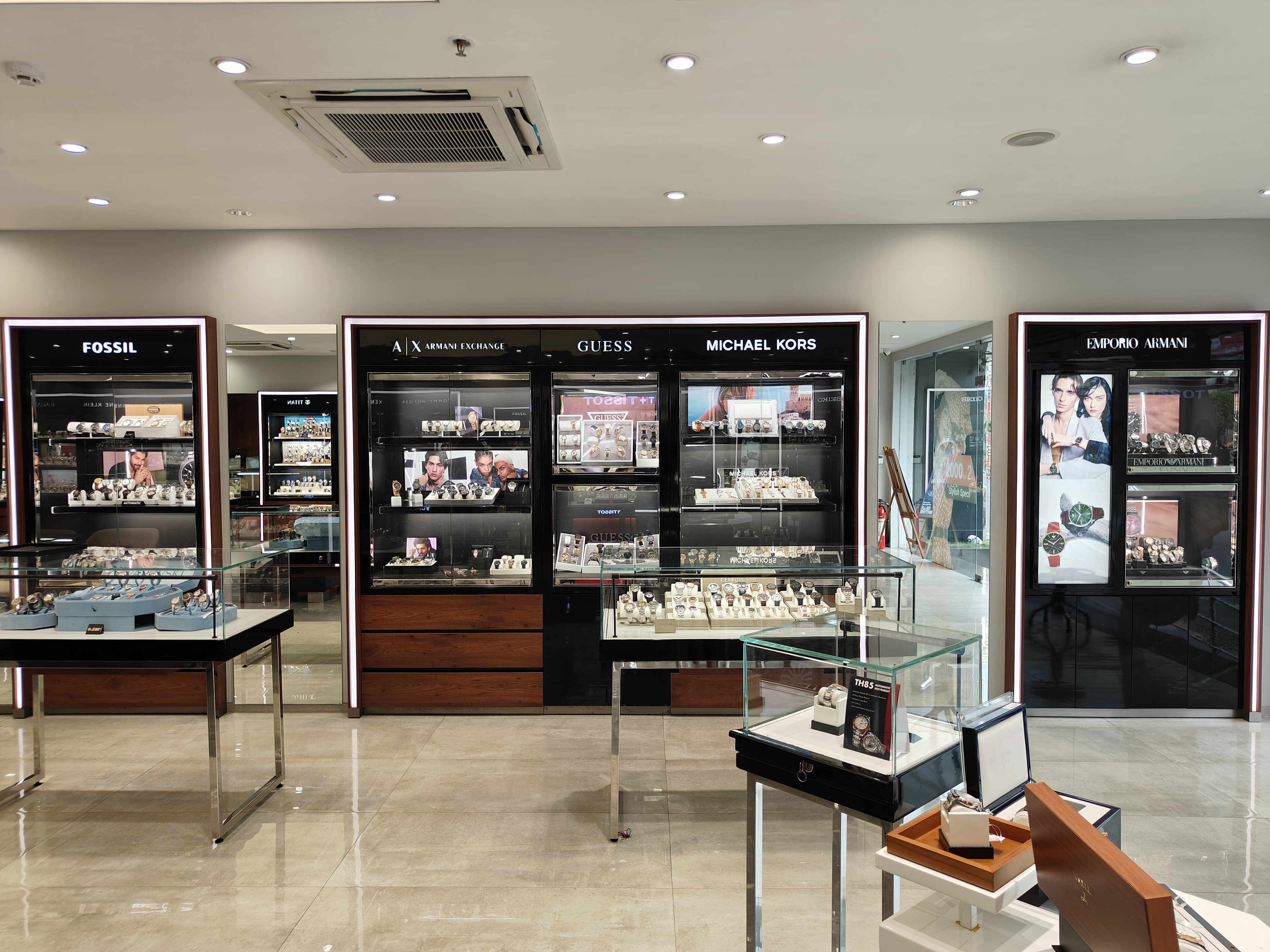 Store Image