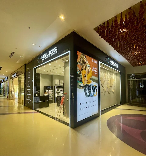 Helios store Banner