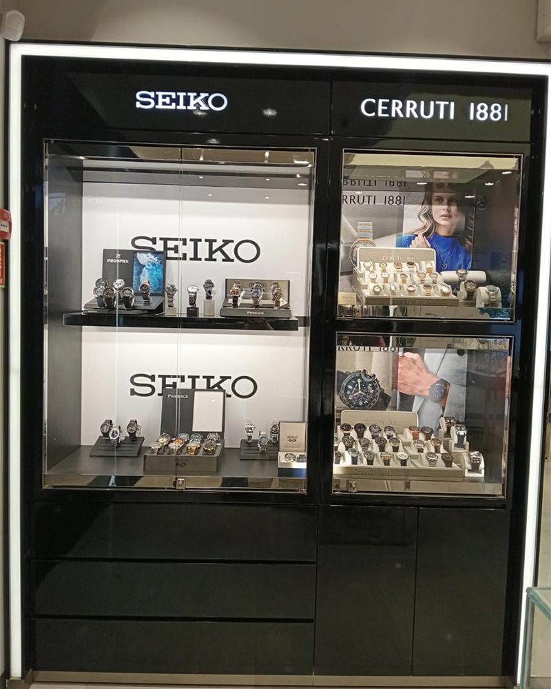 Store Image