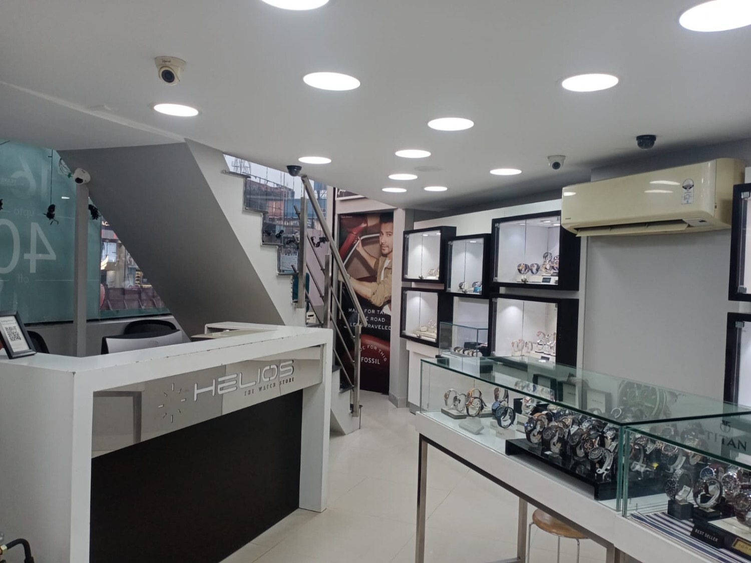 Store Image