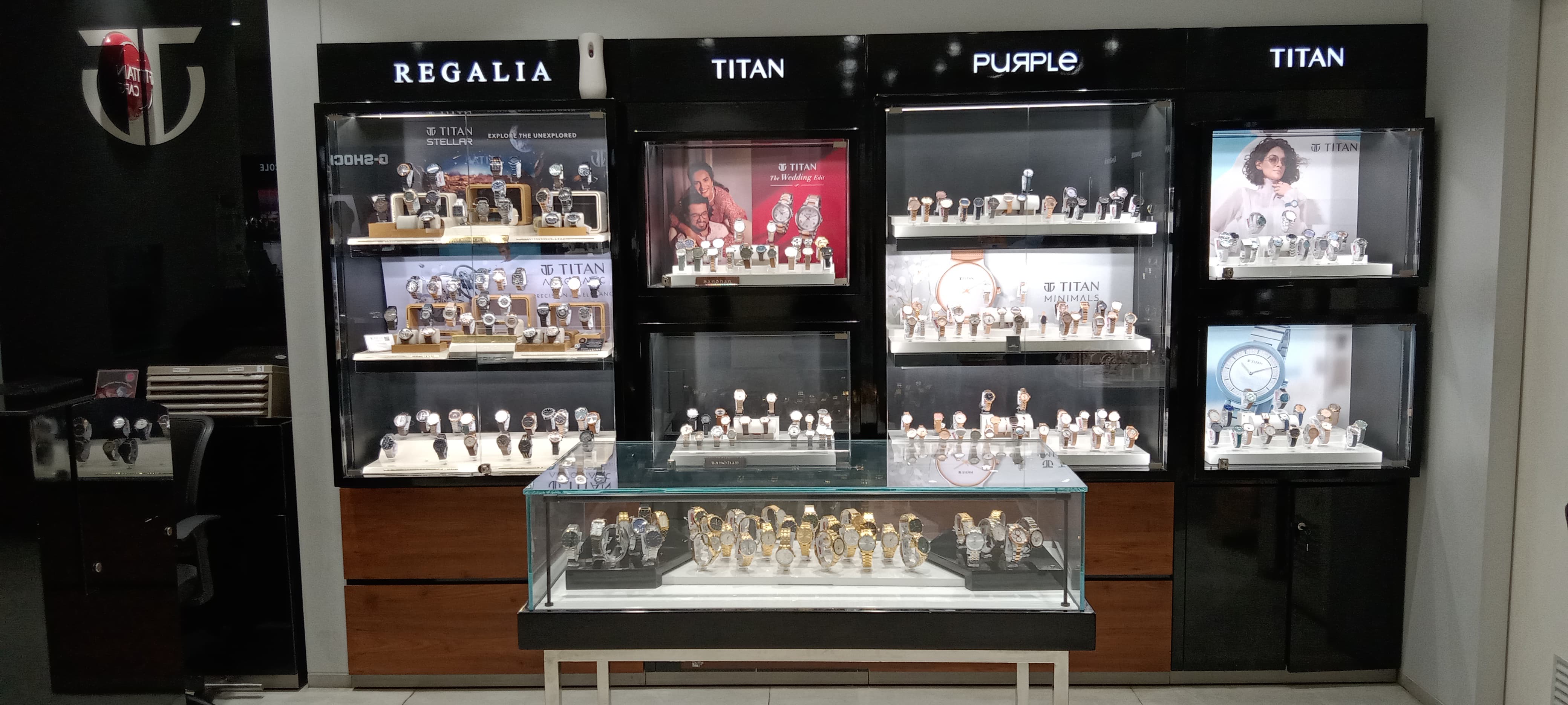 Store Image