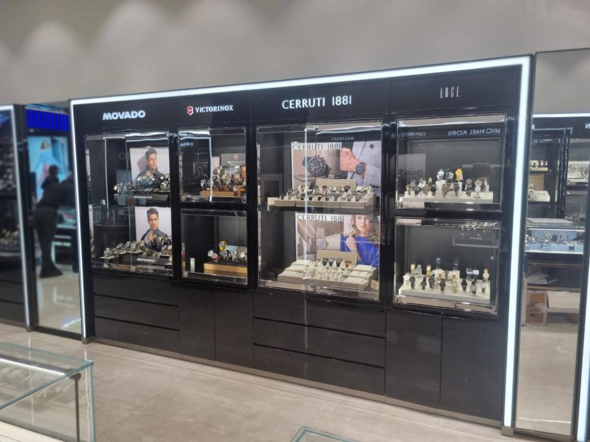 Store Image