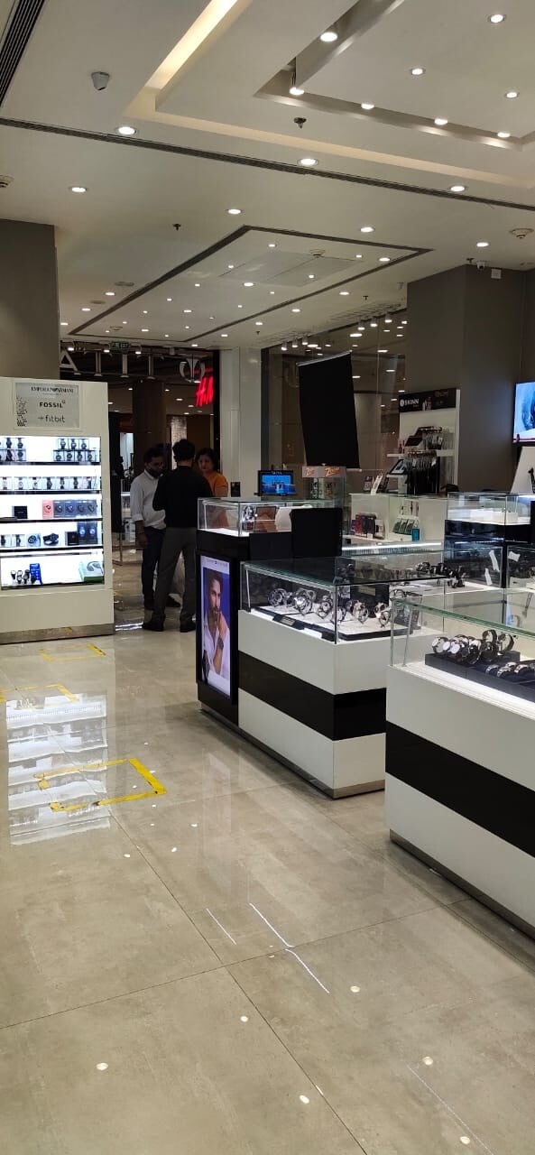 Store Image