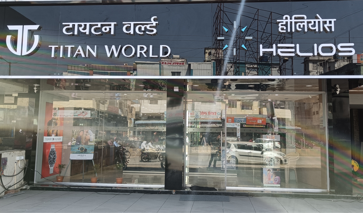 store-detail-hero-banner