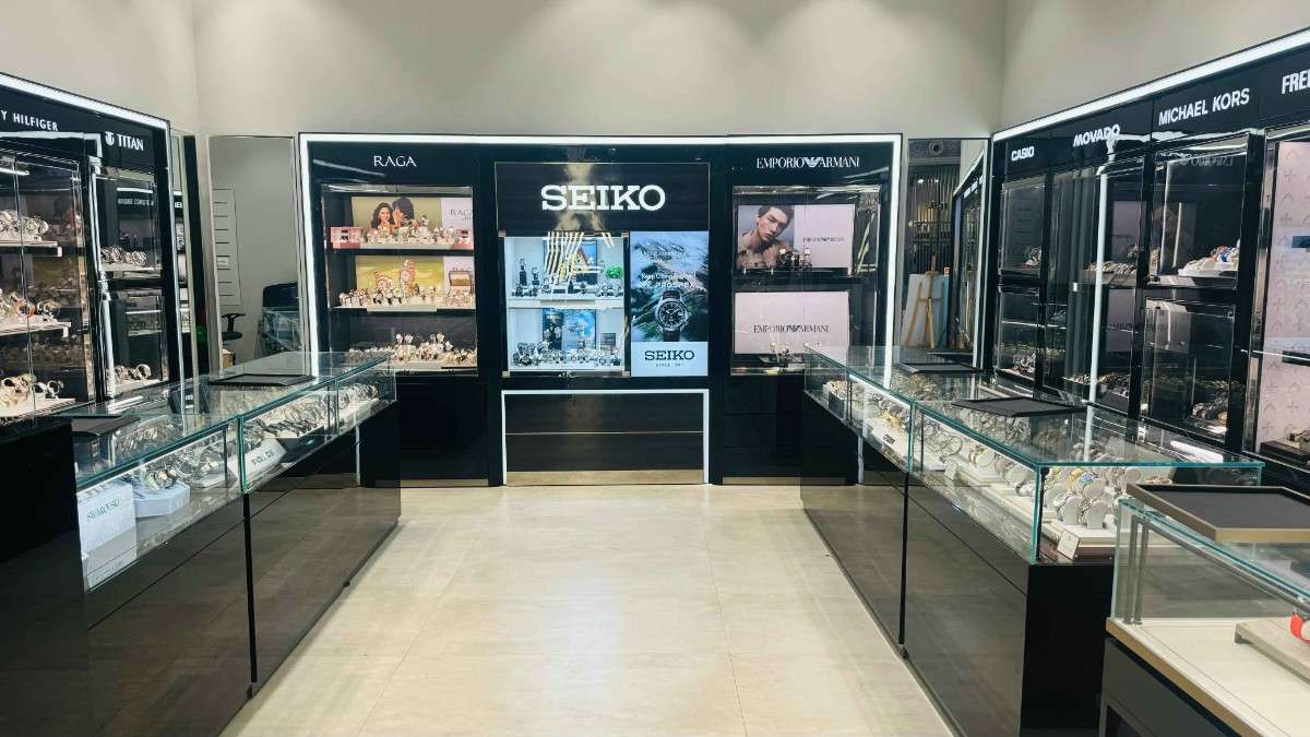 Store Image