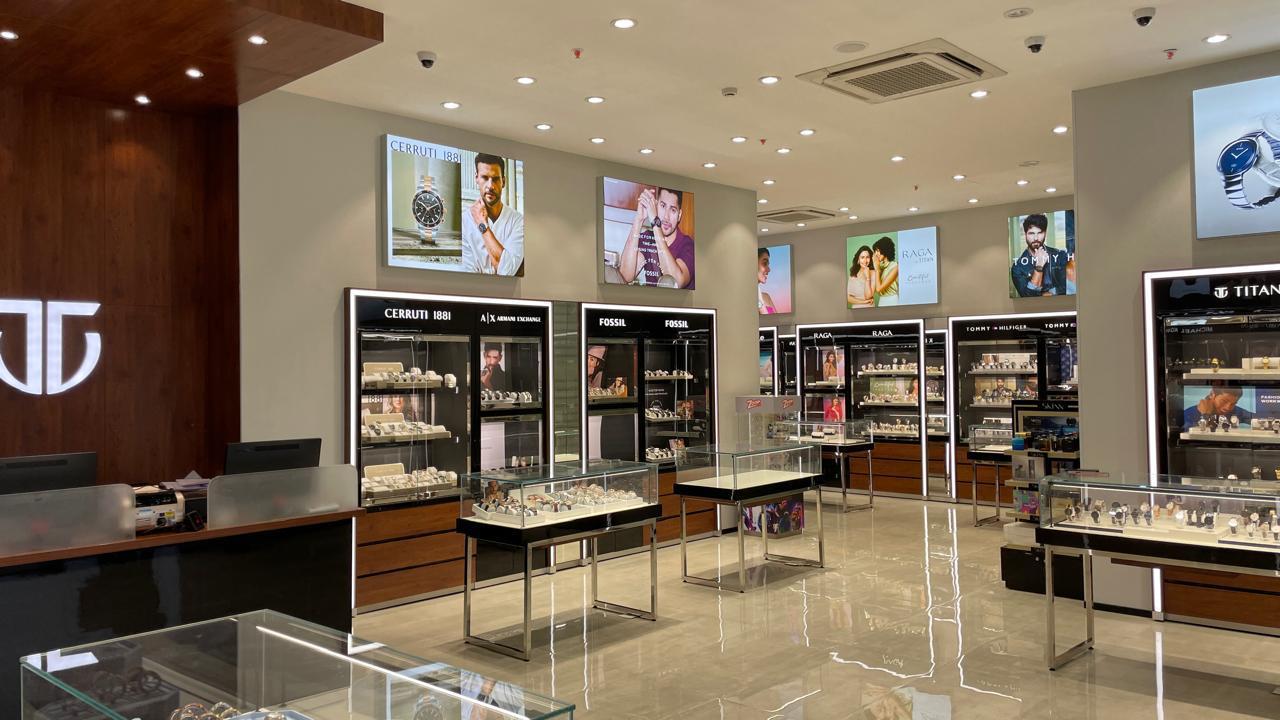Store Image