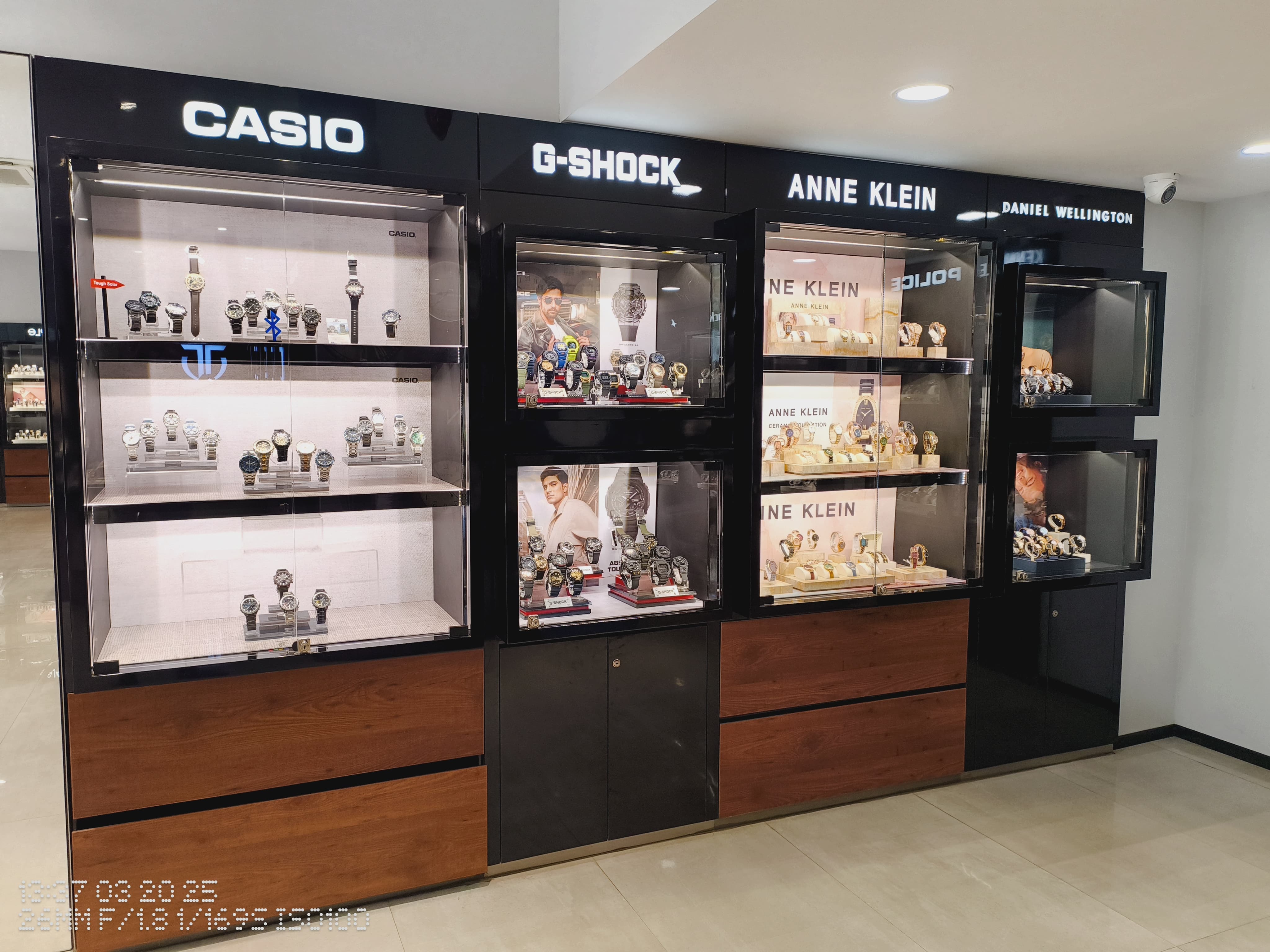 Store Image