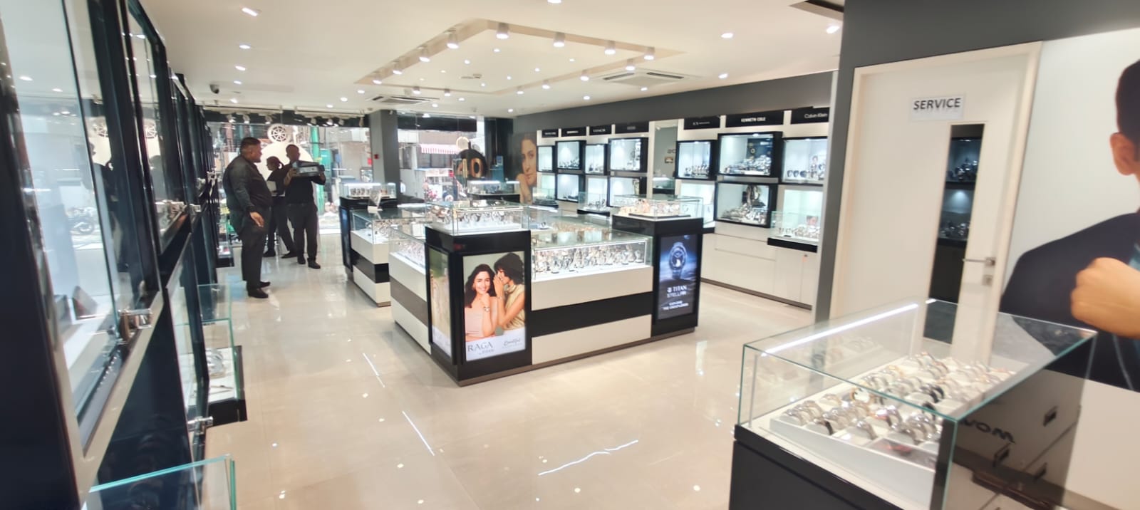 Store Image