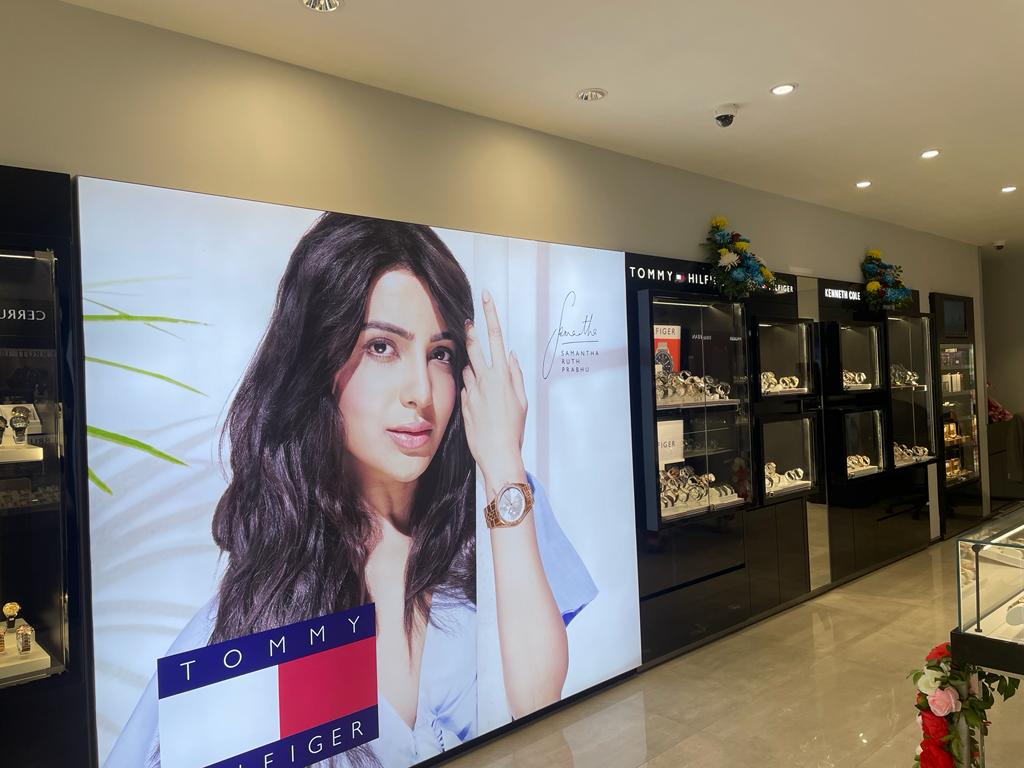 Store Image