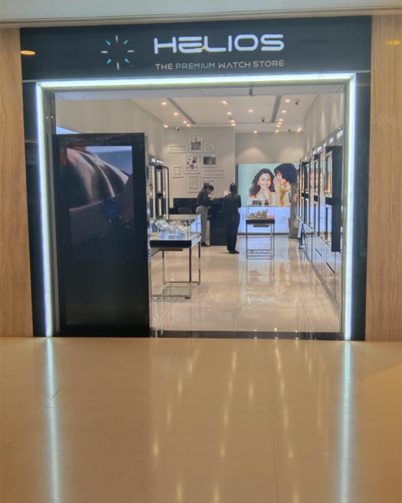 Helios store Banner